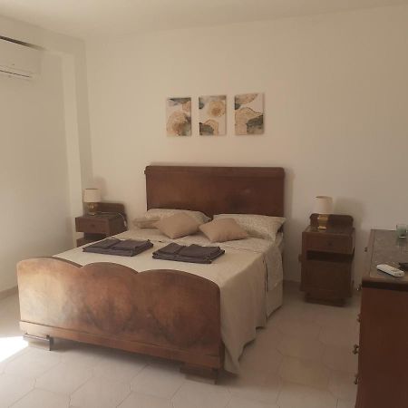 Doria Apartment Syracuse Buitenkant foto